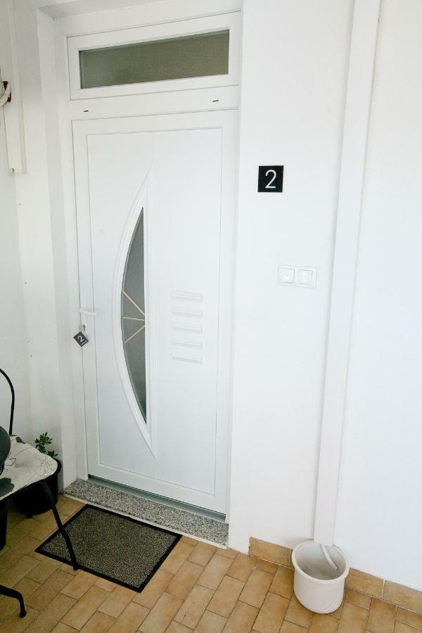 Apartman 2 Zara Esterno foto