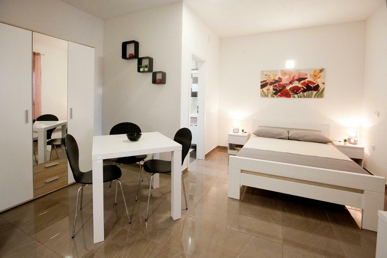 Apartman 2 Zara Esterno foto