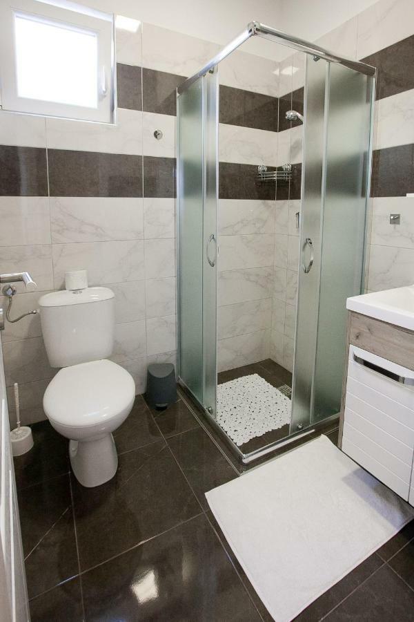 Apartman 2 Zara Esterno foto