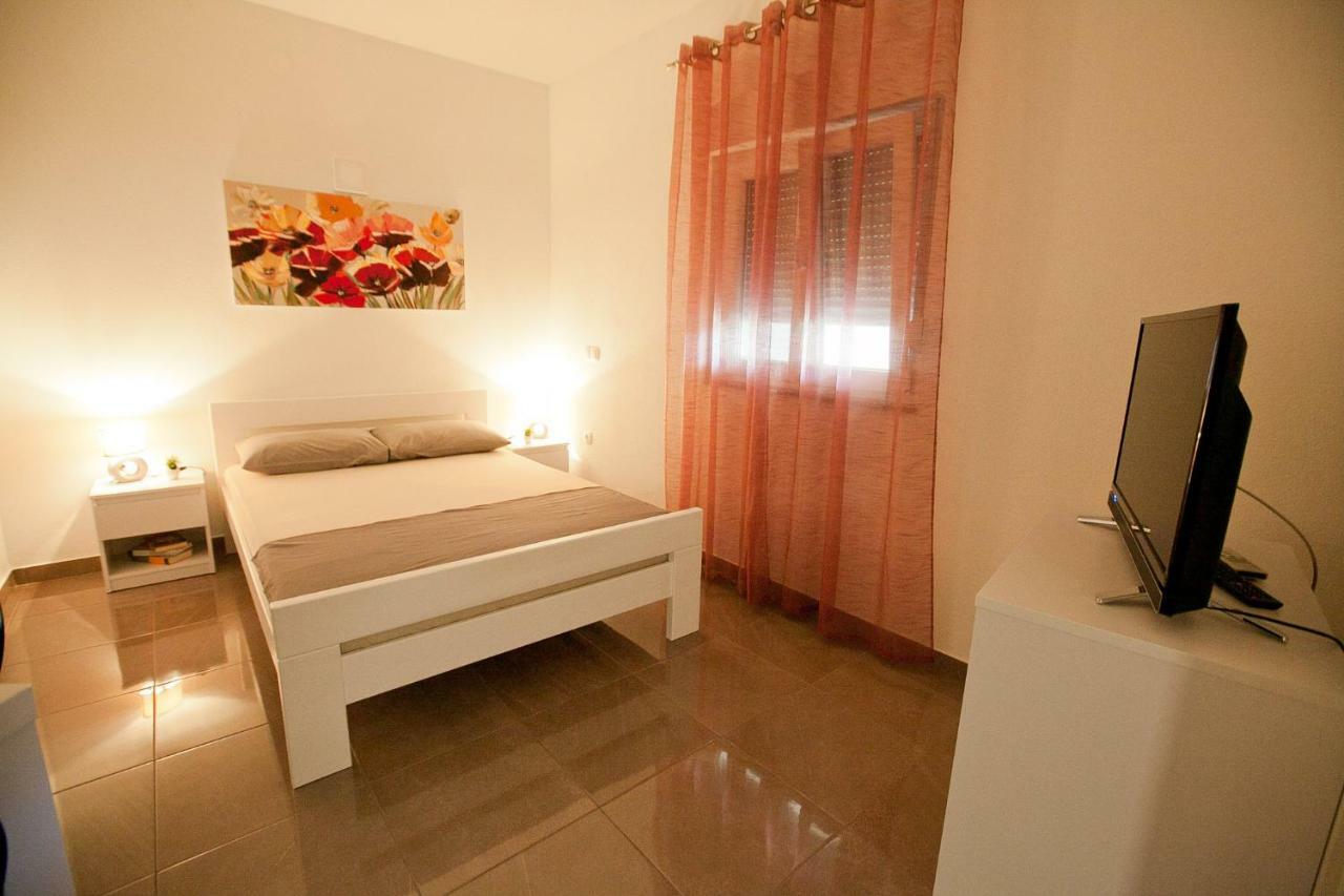 Apartman 2 Zara Esterno foto