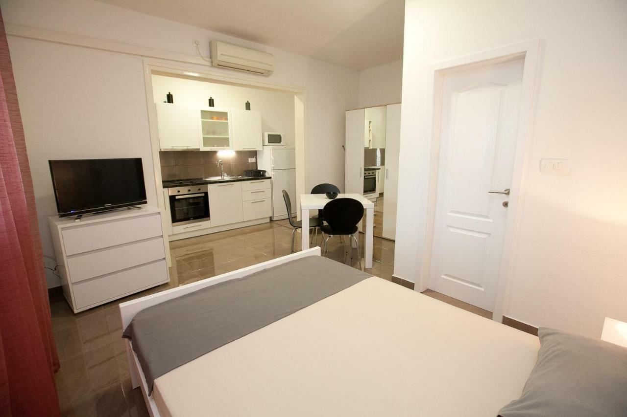 Apartman 2 Zara Esterno foto