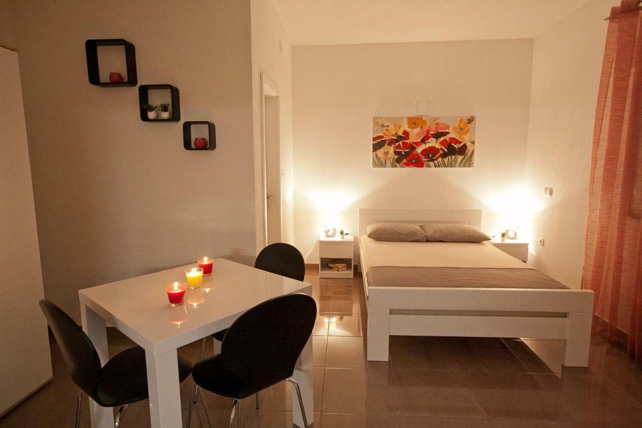 Apartman 2 Zara Esterno foto