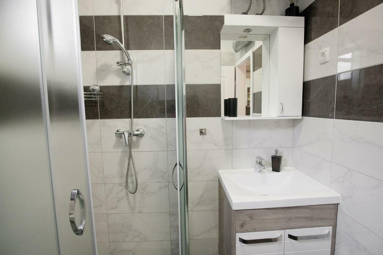 Apartman 2 Zara Esterno foto