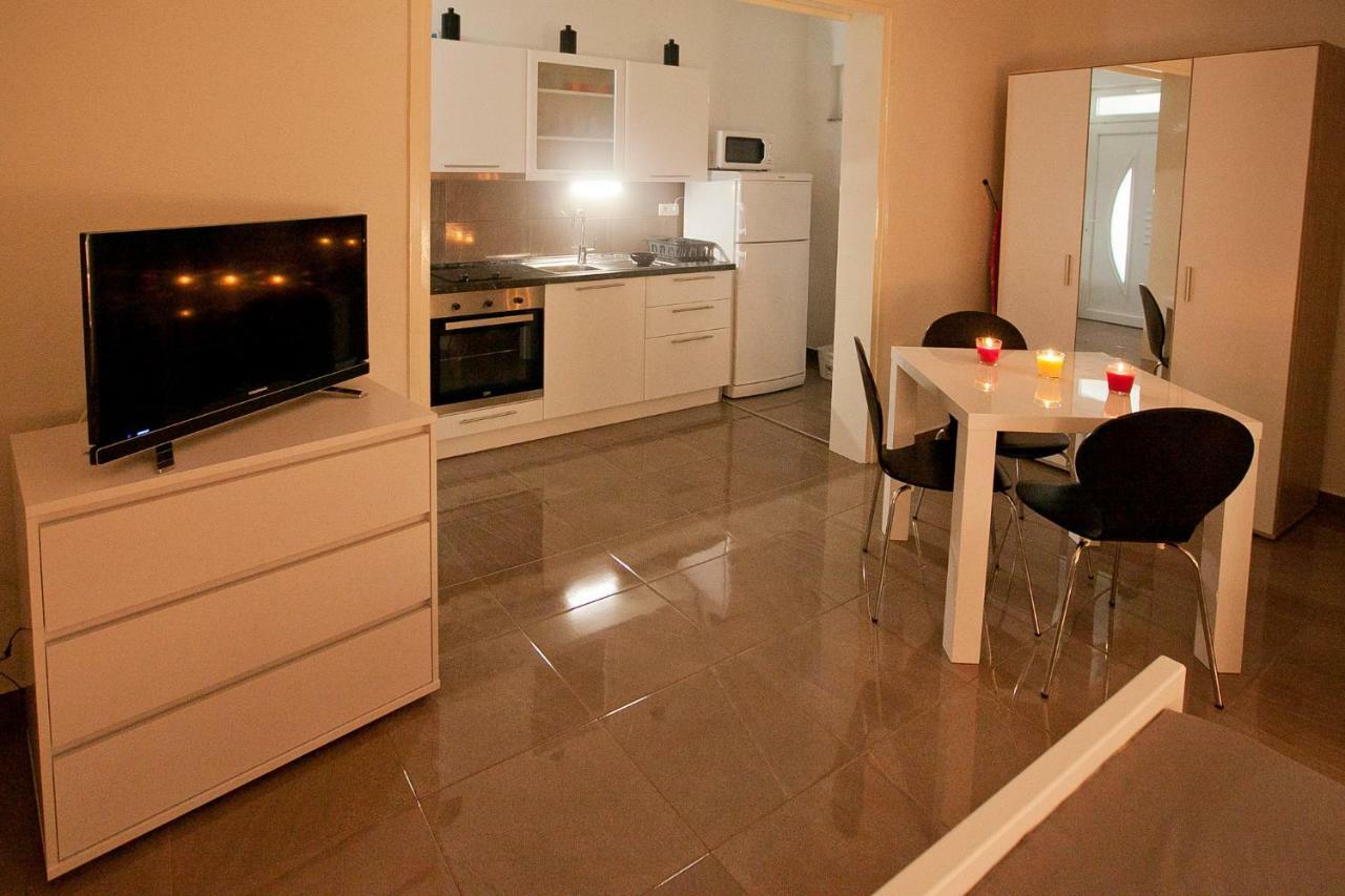 Apartman 2 Zara Esterno foto