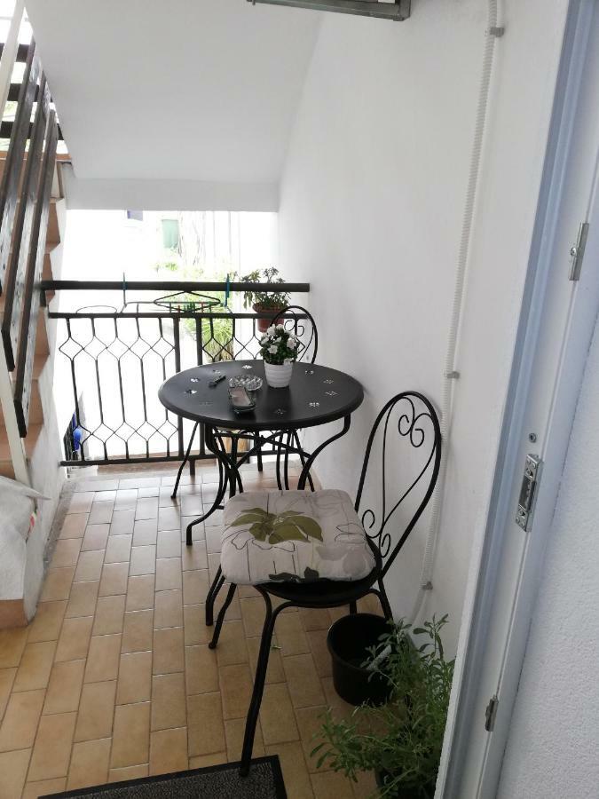 Apartman 2 Zara Esterno foto